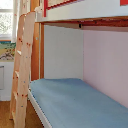 펜션 Two Bedroom Holiday In